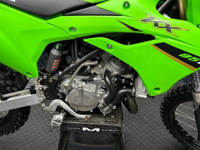 Kawasaki KX 85 2022 BIG WHEEL (MX / MOTOCROSS / ENDURO) @AJ TRADING