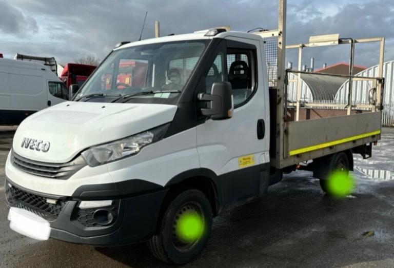 2018 Iveco Daily 2.3 Van 3520 WB Hi-Matic PANEL VAN Diesel Manual