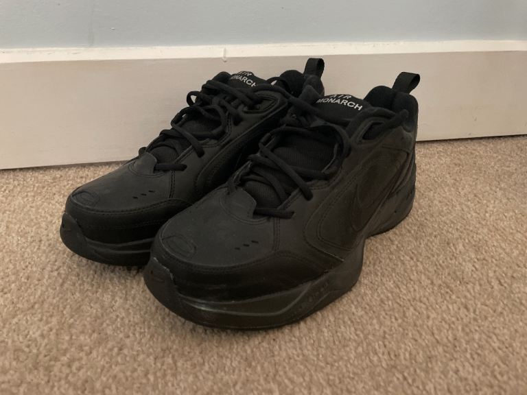 Nike Air Max Monarch - size 10