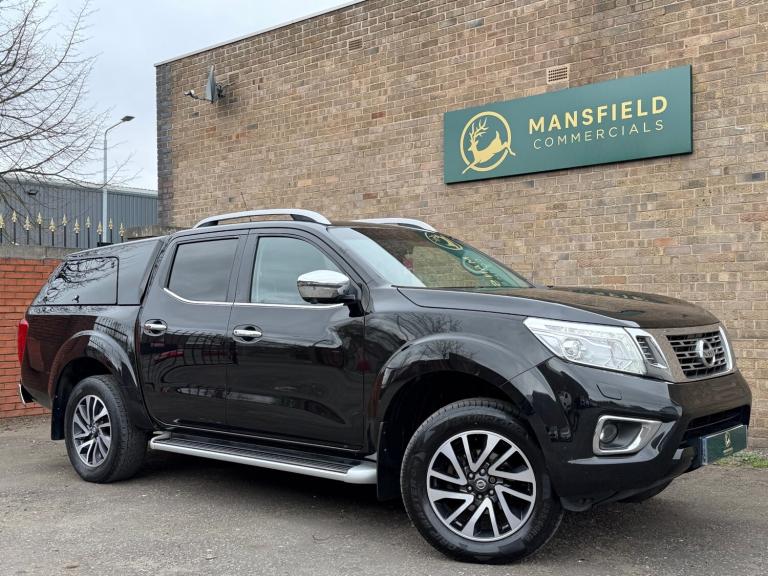 2016 Nissan Navara Double Cab Pick Up Tekna 2.3dCi 190 4WD PICK UP Diesel Manual