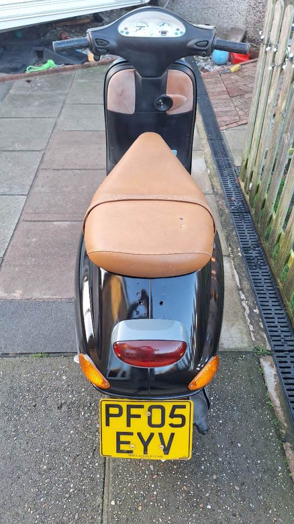 Piaggio, VESPA, 2005, 49 (cc)