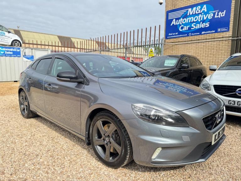 2015 Volvo V40 D4 [190] R DESIGN Lux Nav 5dr HATCHBACK DIESEL Manual