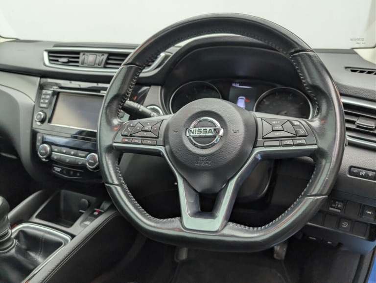 2017 Nissan Qashqai 1.2 DIG-T N-Connecta SUV 5dr Petrol Manual Euro 6 (s/s) (115 ps) REAR VIEW  H...