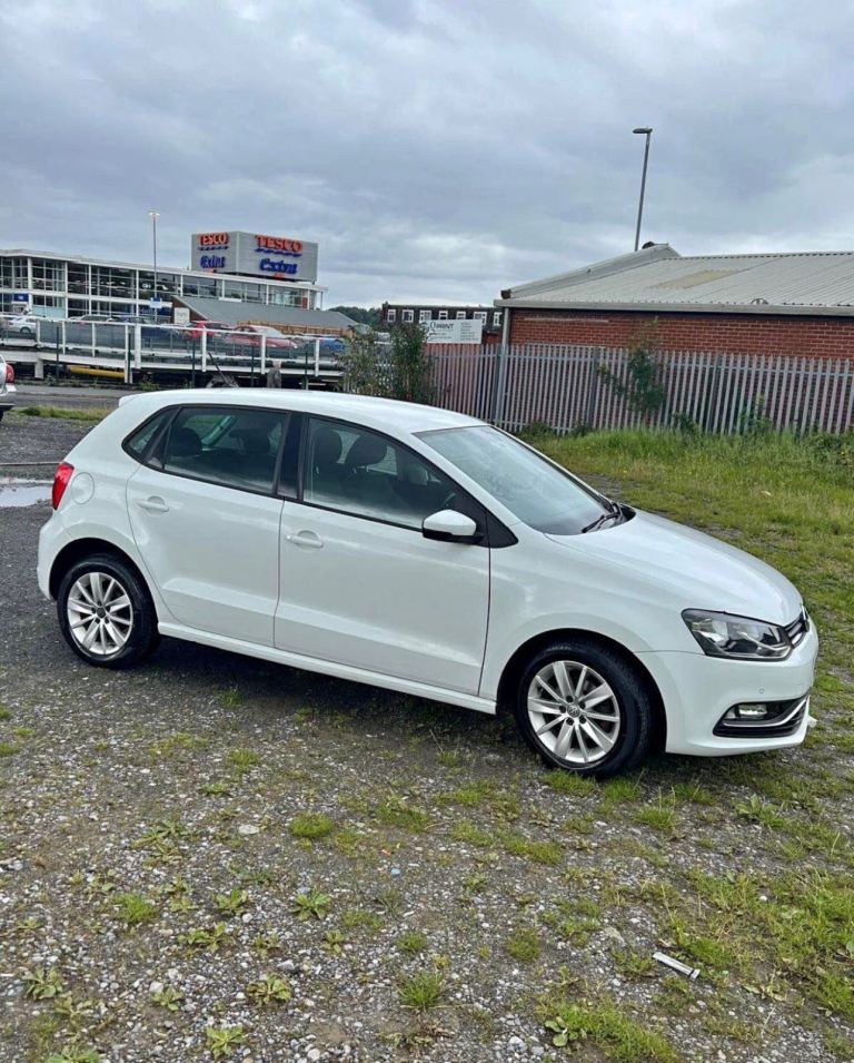 Volkswagen, POLO, Hatchback, 2015, Manual, 1197 (cc), 5 doors
