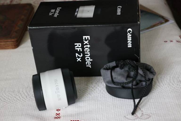 Canon RF 2X Extender