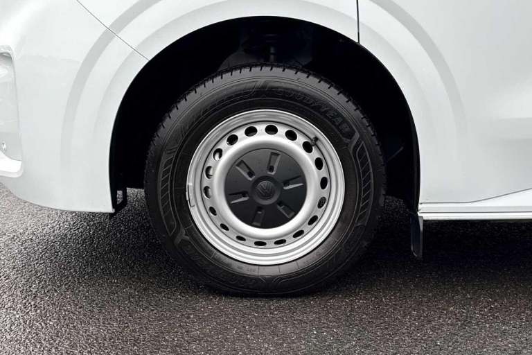 2025 Volkswagen Transporter Commerce Plus 2.0 TDI 110 PS 6sp Manual Van DIESEL Manual