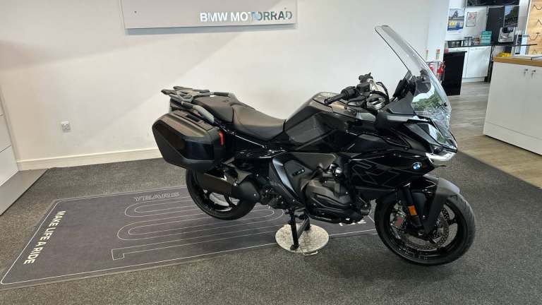 2026 BMW R1300 BMW R1300 RT LE ASA (25MY) TOURER Petrol Manual