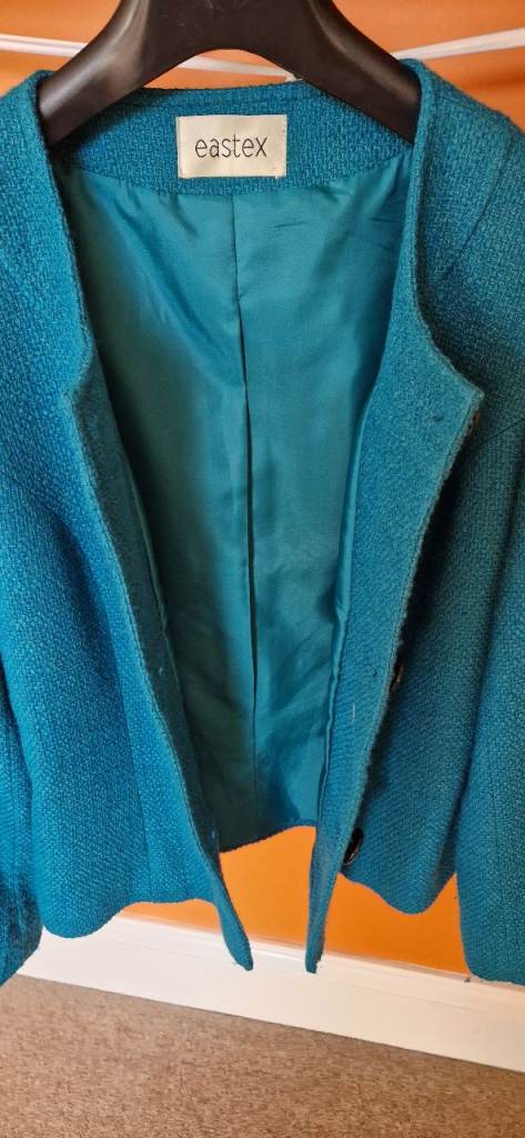 EASTEX LADIES JACKET. SIZE 14. EXCELLENT HARDLY WORN CONDITION.