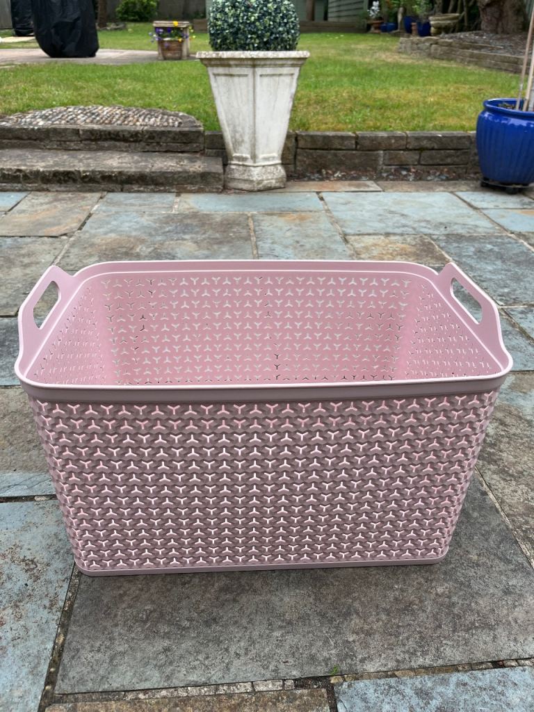 Storage/laundry large basket