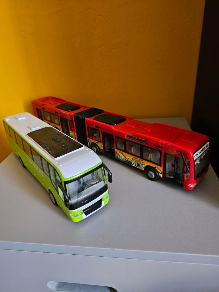 Large toys bundle of vehicle cars city bus 