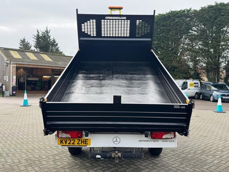 2022 Mercedes-Benz Sprinter 3.5t Progressive Chassis Cab CHASSIS CAB DIESEL Manual