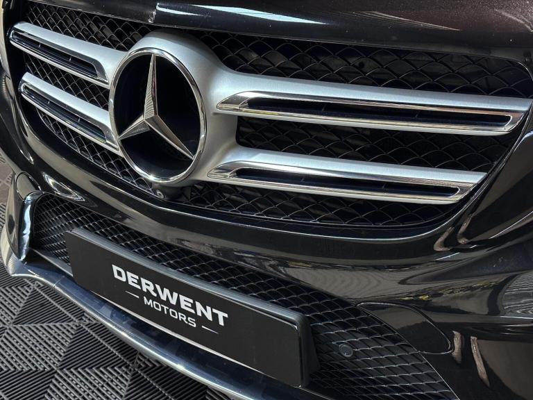 MERCEDES-BENZ GLE CLASS 3.0 GLE350d V6 AMG Line (Premium) G-Tronic 4MATIC Euro