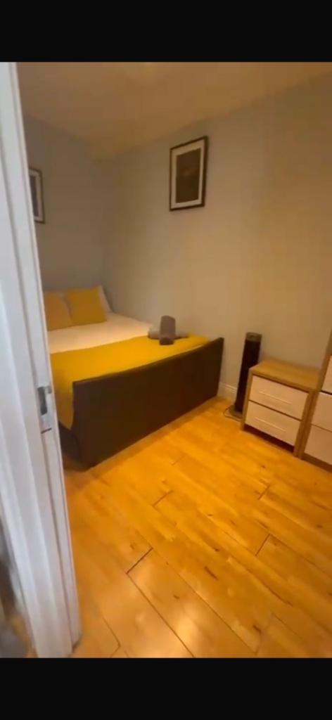 2 bedroom flat in w2