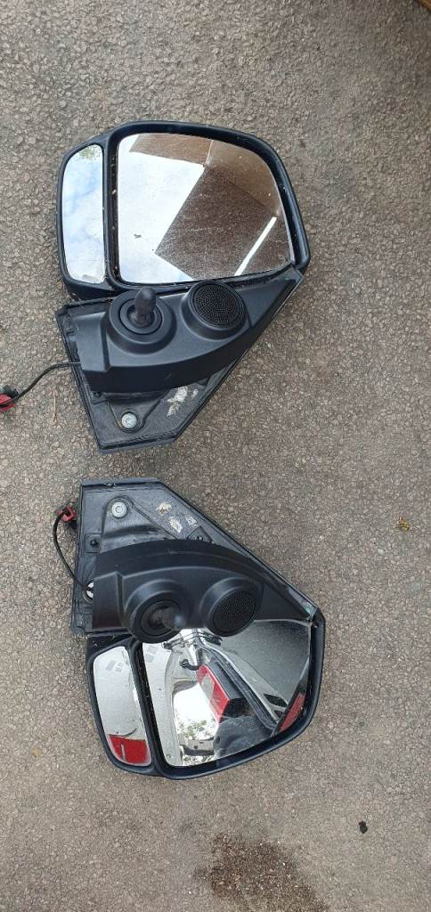 Vauxhall Combo rear view mirrors from a 2014 van - white