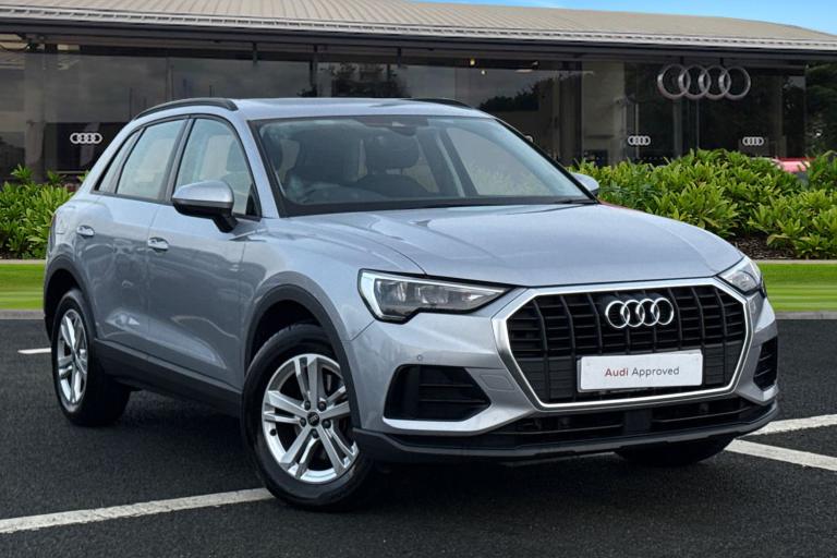 2023 Audi Q3 Technik 35 TDI  150 PS S tronic SUV DIESEL Automatic