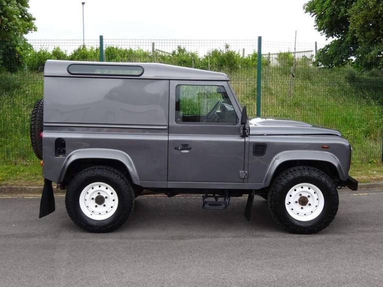 2016 Land Rover Defender Hard Top TDCi [2.2] PANEL VAN DIESEL Manual