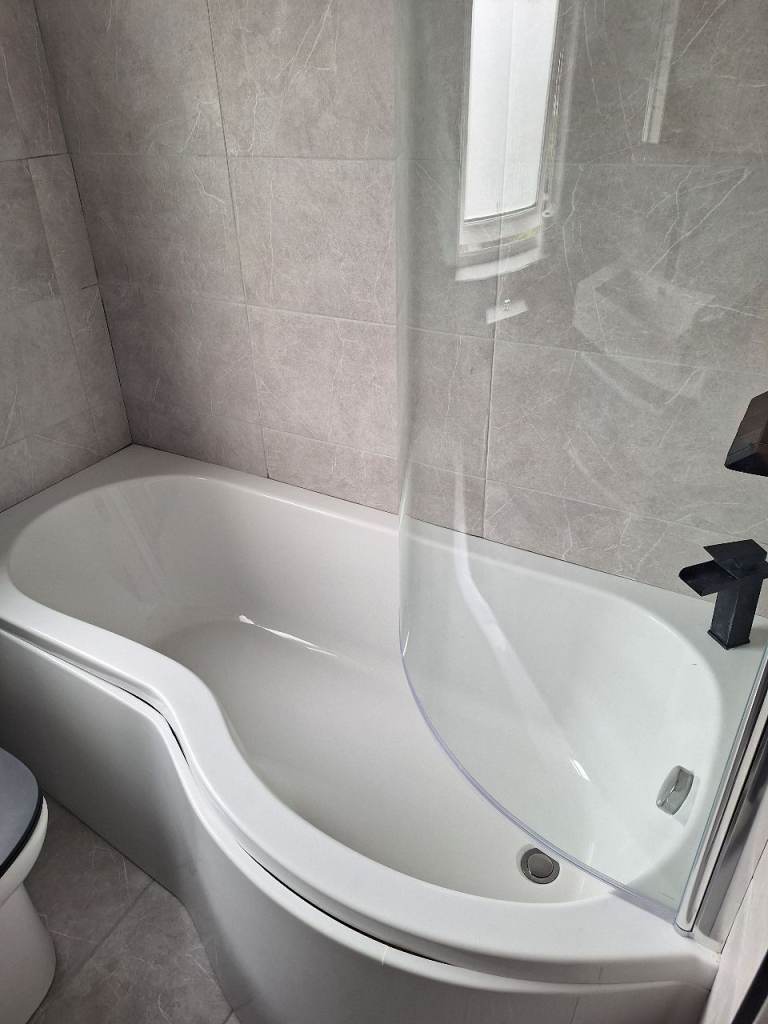 PLUMBER, TILER AND HANDMAN 