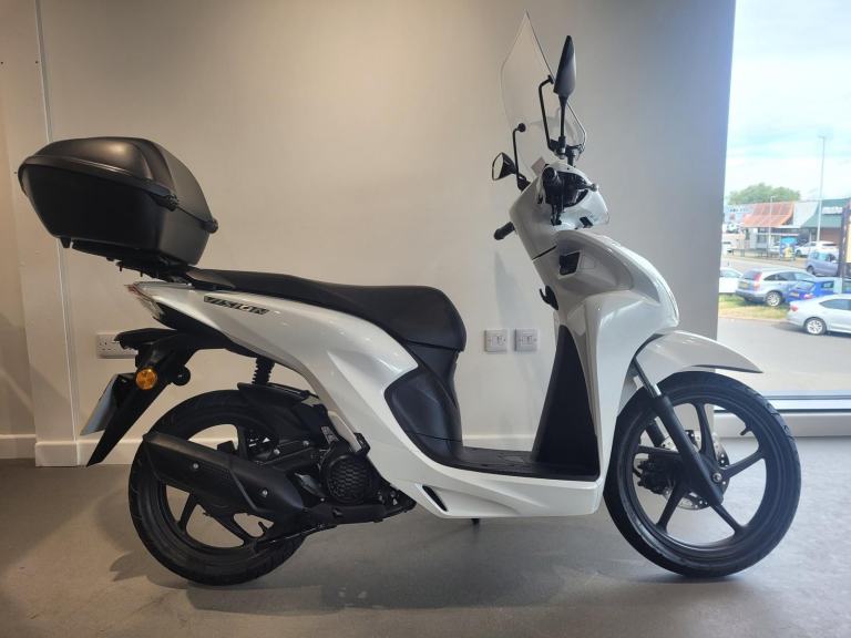 2022 HONDA VISION 110, '22 Plate with 2612 miles