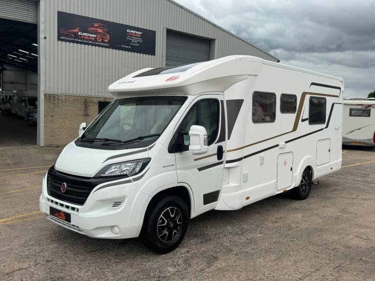 EURA MOBIL PROFILA AUTOMATIC 4 berth motorhome twin single beds 3500kg 
