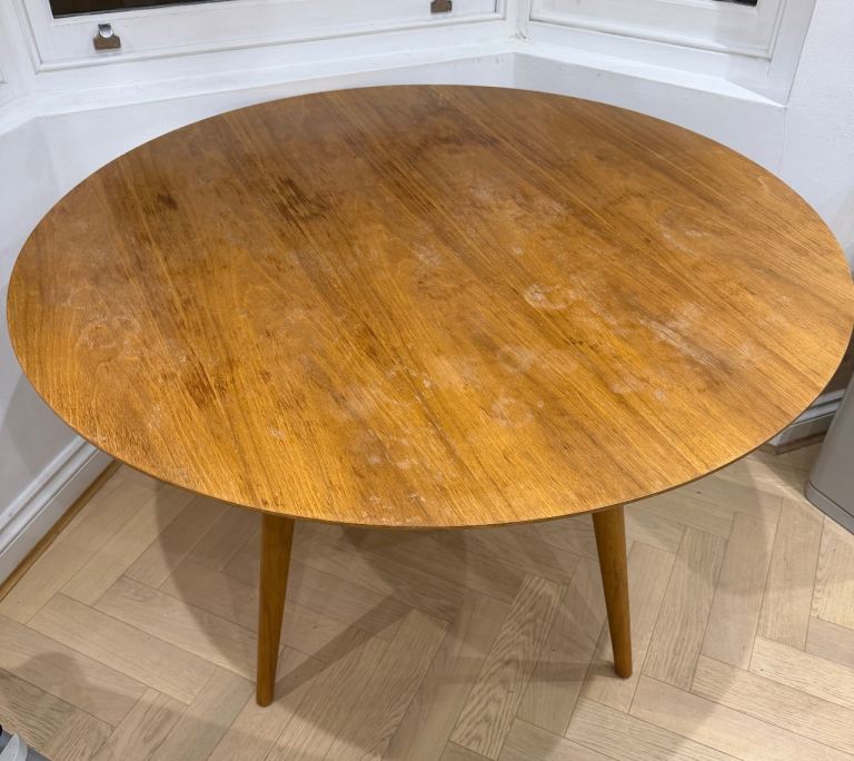 Round Solid Wood Dining Table