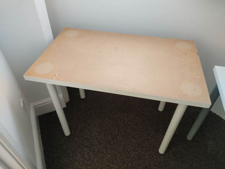 image for Desk For Sale, Good Condition, Grab A Bargain!!