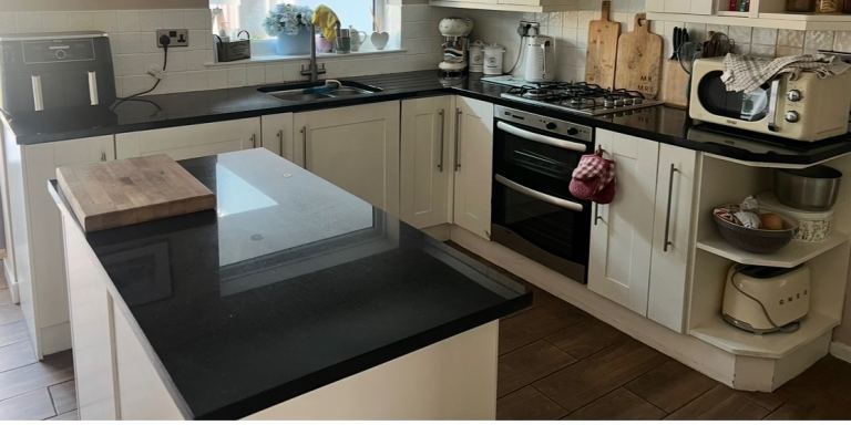 Black speckled granite worktops 