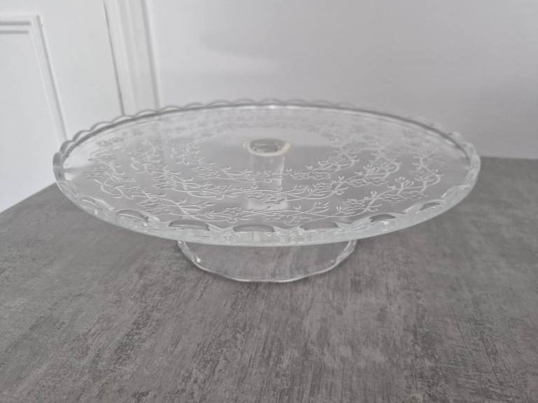 Cake Stand 11in