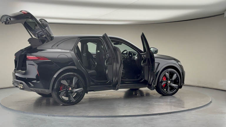2021 Jaguar F-Pace 5.0 P550 V8 SVR SUV 5dr Petrol Quickshift AWD Euro 6 (s/s) (550 ps) SUV Petrol...