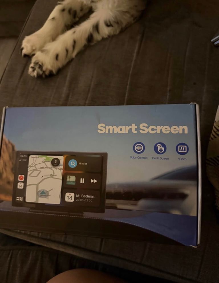 Carplay Screen & Back reverse camera 