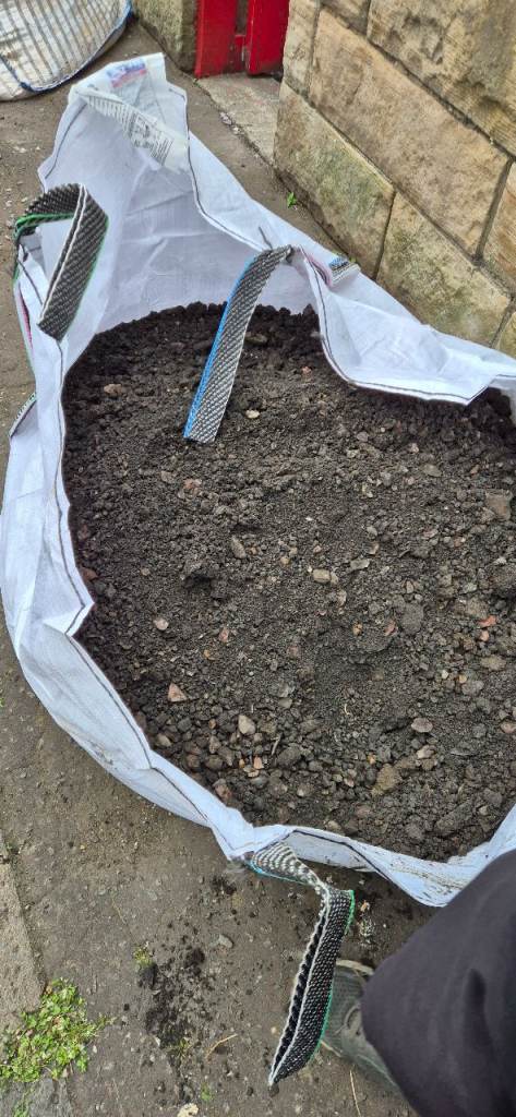Free top soil, garden soil, clay soil