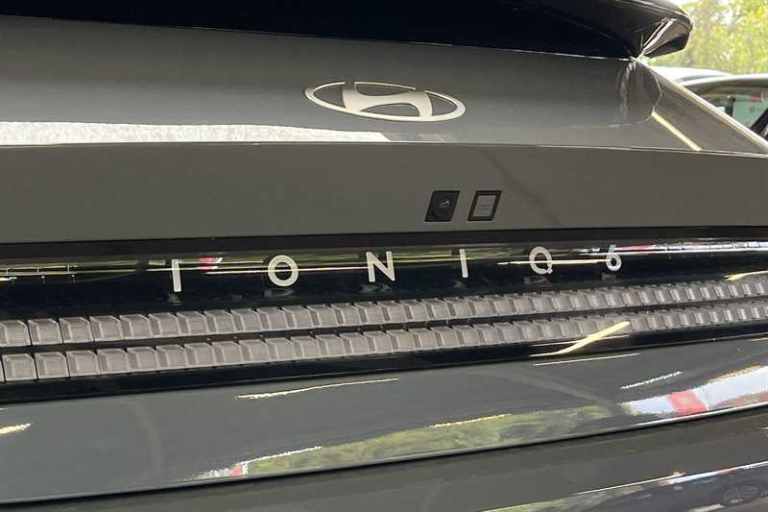 2024 Hyundai IONIQ 6 77.4kWh Premium Saloon 4dr Electric Auto (228 ps) Saloon Electric Automatic