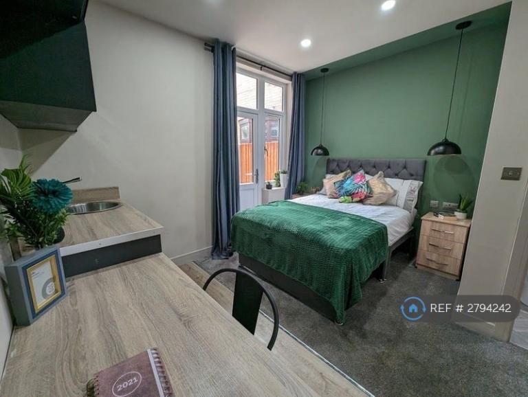 1 bedroom in Aylestone Road, Leicester, LE2 (#2794242)