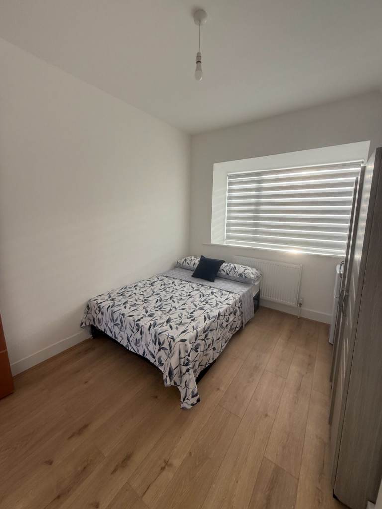 ✨ BRIGHT DOUBLE ROOM AVAILABLE IN TOTTENHAM HALE 🏡