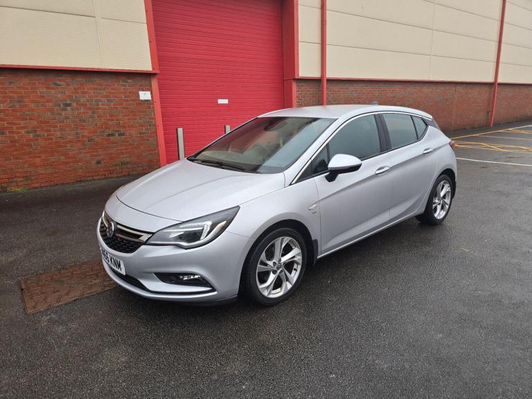 2016 Vauxhall Astra 1.4i Turbo SRi Nav Euro 6 5dr HATCHBACK Petrol Manual