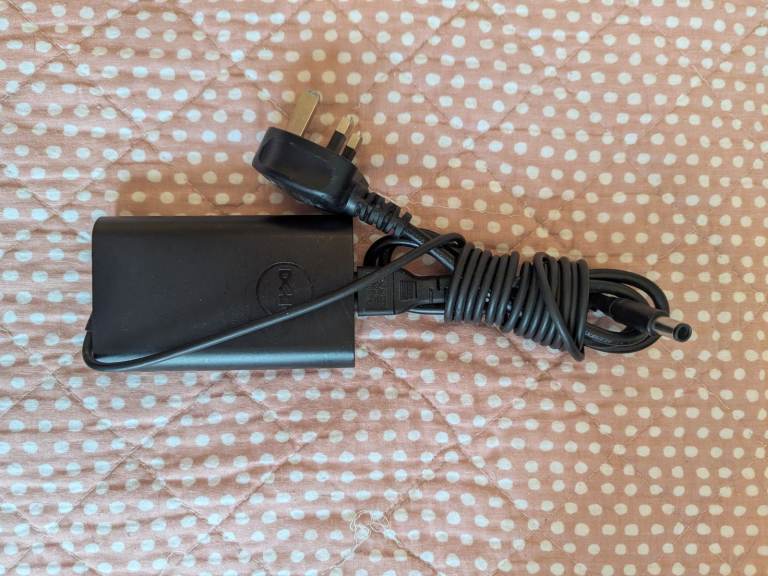 Dell Laptop Charger and Power Cable – Good Condition