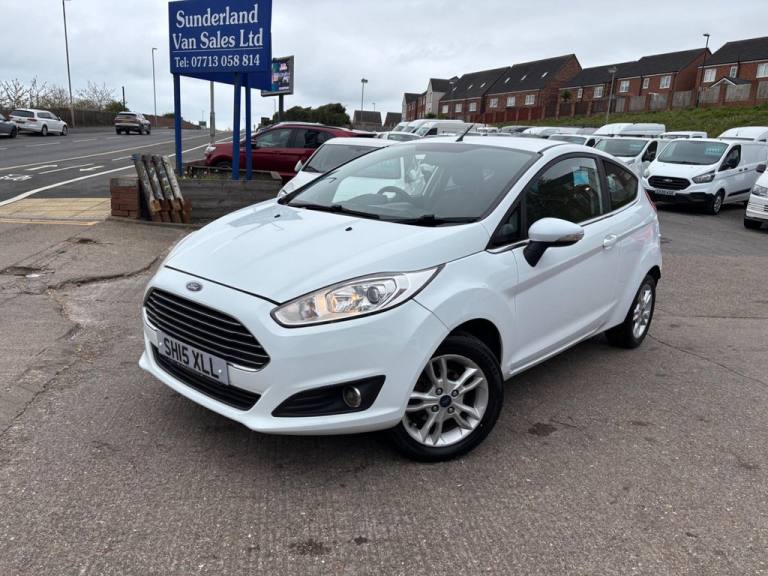 2015 Ford Fiesta 1.25 Zetec Euro 6 3dr Hatchback Petrol Manual