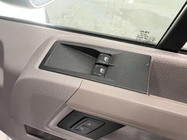 2024 Volkswagen Crafter 2.0 TDI 140PS Commerce High Roof Van PANEL VAN DIESEL Manual