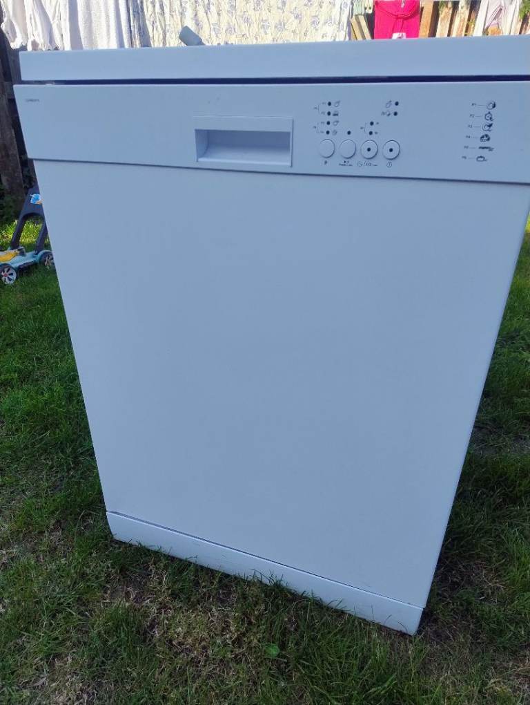 Curry's CDW60W18 dishwasher