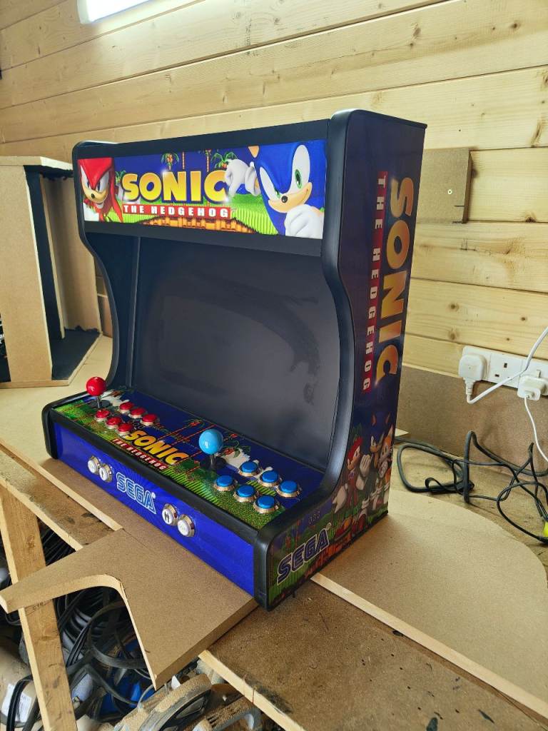 Wall mounted arcade