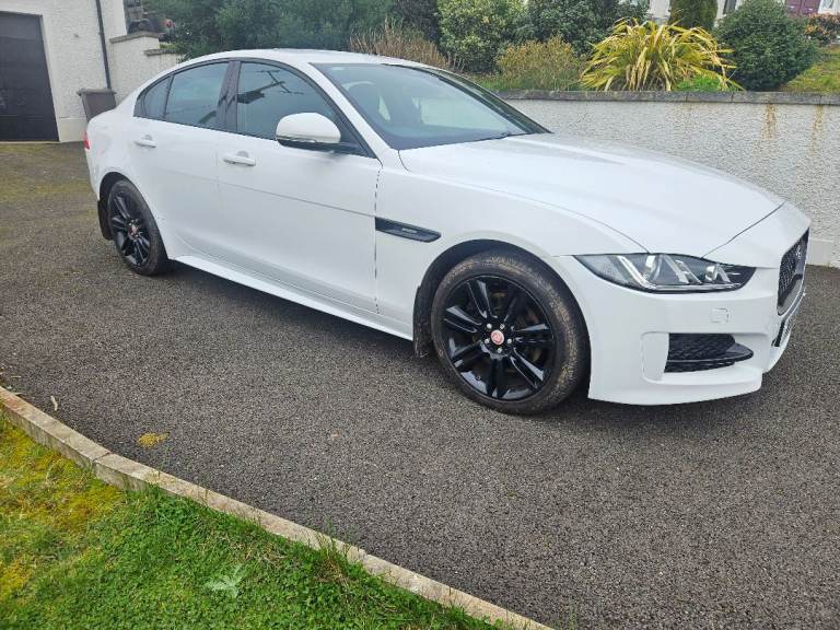 2016 Jaguar XE R-Sport AWD 2.0 Diesel Auto – White – 116,000 miles – MOT'd April 2027