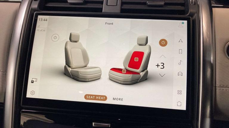 2022 Land Rover Discovery 3.0 D300 R-Dynamic HSE 5dr Auto SUV Diesel Automatic