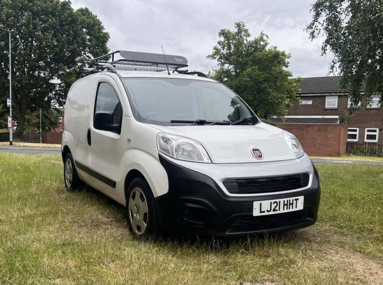 FIAT FIORINO 1.3 Fiorino Cargo 1.3 Multijet Ii 80hp Tecnico My20 2021