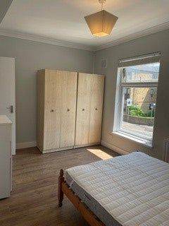 2-4 MINS TO UXBRIDGE HIGH ST ENSUITE ROOM   £1,150 per month INCLUDING BILLS*