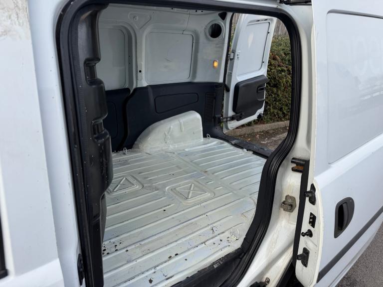 2008 Vauxhall Combo 2000 1.3CDTi 16V Van [75PS] CAR DERIVED VAN Diesel Manual