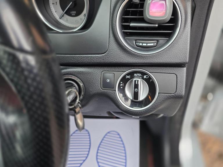 2013 Mercedes-Benz C Class C220 CDI BlueEFFICIENCY AMG Sport Plus 4dr Auto SALOON DIESEL Automatic