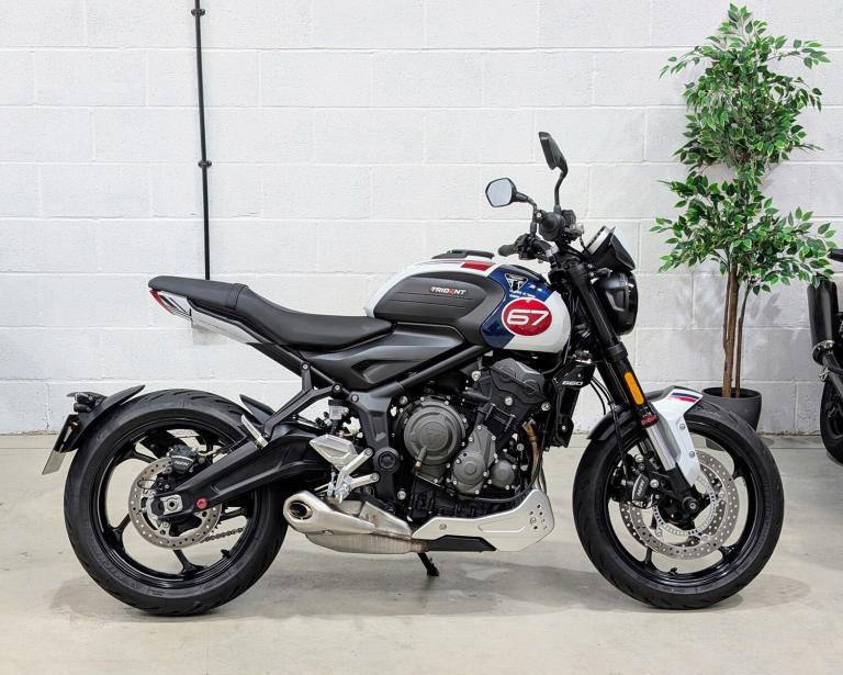 2024 Triumph TRIDENT Trident 660 Triple Tribute (24MY)  Petrol Manual
