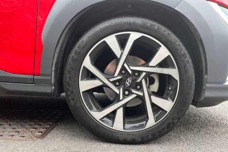 2022 Hyundai KONA 1.0 TGDi 48V MHEV Premium 5dr HATCHBACK PETROL Manual