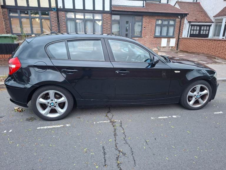 BMW, 1 SERIES, Hatchback, 2009, Manual, 1995 (cc), 5 doors