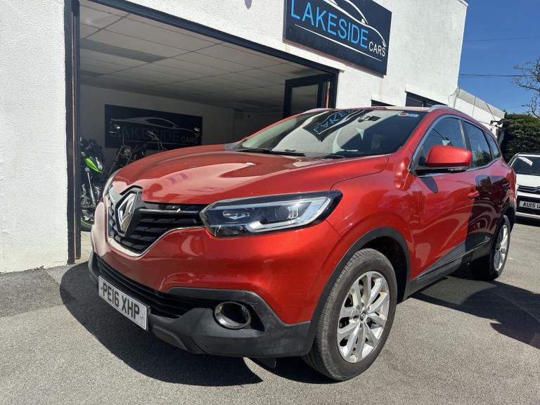 RENAULT KADJAR 1.5 Dynamique Nav dCi 110 Red Manual Diesel 2016