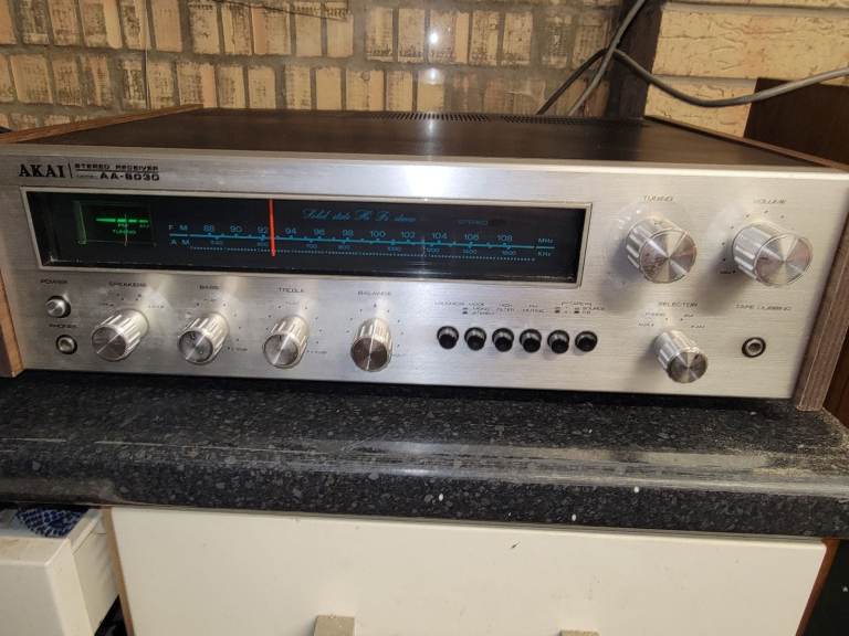 Akai receiver AA8030